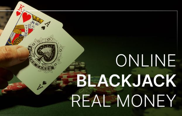 Online blackjack cards and table